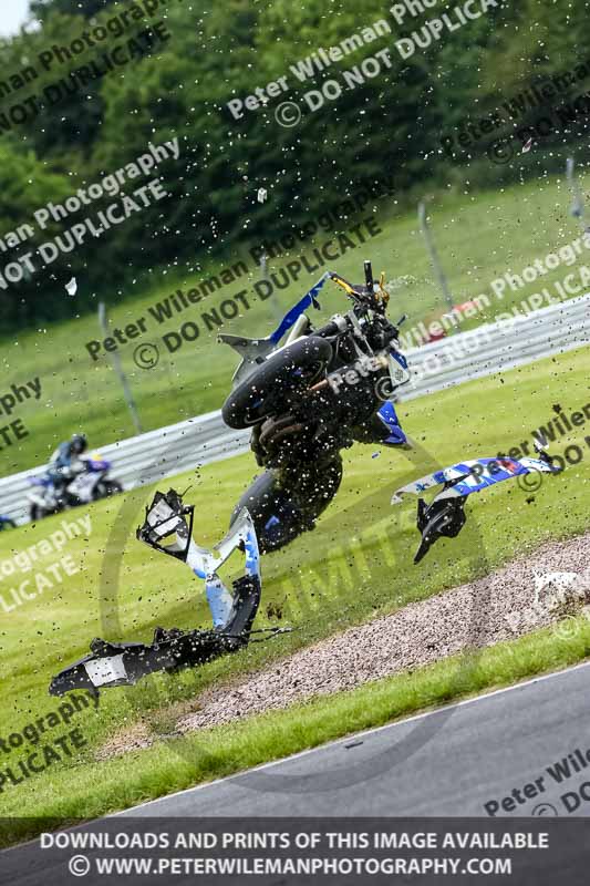 anglesey;brands hatch;cadwell park;croft;donington park;enduro digital images;event digital images;eventdigitalimages;mallory;no limits;oulton park;peter wileman photography;racing digital images;silverstone;snetterton;trackday digital images;trackday photos;vmcc banbury run;welsh 2 day enduro